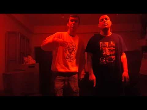 BOTELLAS VACIAS - BOLA Y ENRIK #24