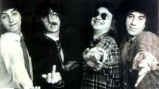 Parado en el medio de la vida - Serú Girán