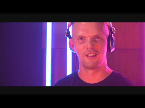 DJ Baker/Techno/ live set/ 14 08 20 /Voodoo Bar/Camera A. Vetchinkin