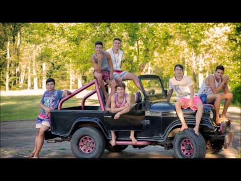 download lagu mp3 mp4 Konectados, download lagu Konectados gratis, unduh video klip Konectados