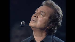 Engelbert Humperdinck - Love Is A Many Splendored Thing - 2000