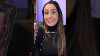 Para consultas particulares: (71) 99173-9803 #belatarotmundo #baralho #cartomante #tarot