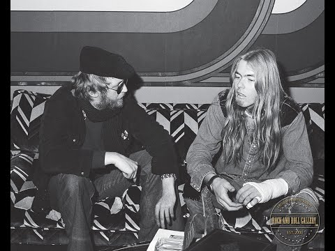 Photographer, Sidney Smith shoots Harry Nilsson & Gregg Allman - Shot Talk by Rock and Roll Gallery