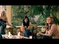 SHeDAISY - God Bless The American Housewife