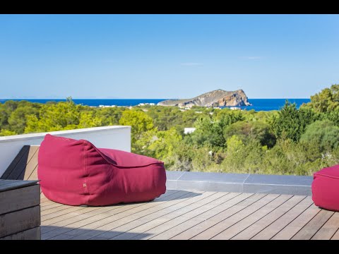 Last units of a brand new luxury urbanisation in walking distance of the beach in Cala Conta, Ibiza