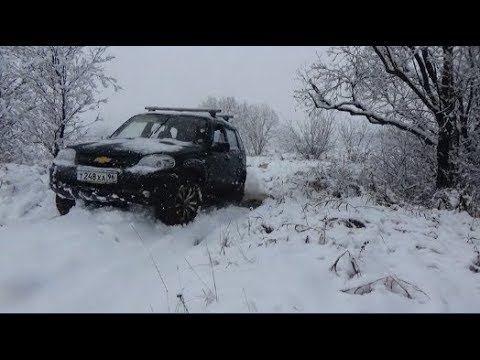 Джиг на спиннинг, когда вовсю зима пришёл! Рыбалка п. Лобва в Свердловской области