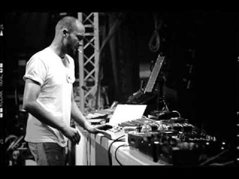 Paul Kalkbrenner - Live @ Studio 88 Aix-en-Provence (02.09.2005)