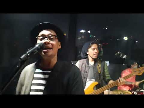 HEART BREAKERS X SIGIT BASEJAM - JATUH CINTA