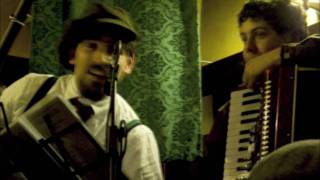 Rise Up Singing - Fields Of Athenry