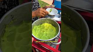 Download lagu Indonesian Street Food: Creamy Bubur Sumsum with Coconut Milk! 🥣😋 #Shorts #streetfood #foodie #fypシ mp3