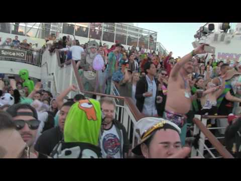 DESTRUCTO B2B DOC MARTIN B2B NEWCLEUS B2B RAVE GRANDMA @ HOLY SHIP 9.0 - 1.12.2017