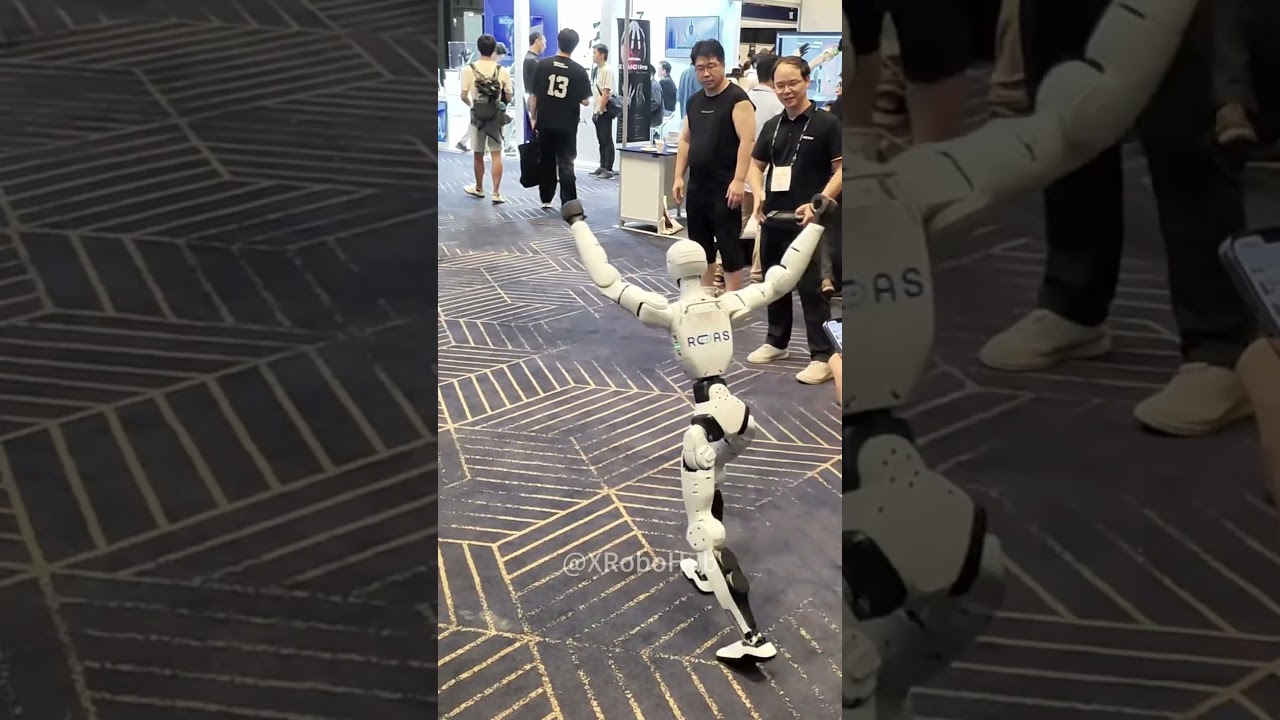 🤖 Unitree R1's flip is INSANE—Smoothest Robot Ever! #unitreer1 #Robotflip #humanoidrobot