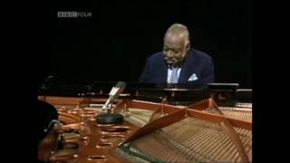 Oscar Peterson & Count Basie Play The Blues 1980