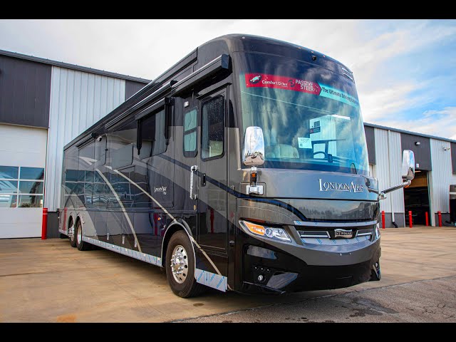 Preview image of 2024 Newmar London Aire 4579 (17N232064) youtube video