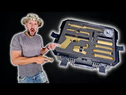 UMAREX GLOCK 17 Gen5 SV Double Set 9 mm P A K , Black and Coyote