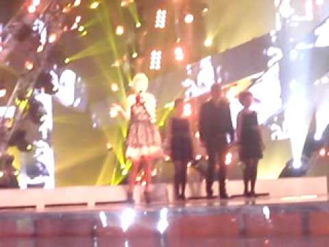 Heli Kajo-Annankadun kulmassa-Finnish eurovision final 30.01.2010