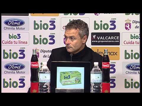 Rueda de Prensa de Escribá tras el SD Ponferradina (1-1) Elche CF - HD