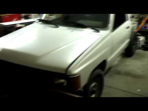 Plasti Dip on an 86 Toyota Pickup Truck Cans Only - Dirty Dippin Auto