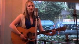 Steph Macpherson at Victoria House Concert B: Came On Lion (Sarah Harmer cover)