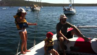 preview picture of video 'Navegando por Fornells con Catamaran Charter Menorca'