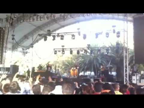 RItmo Machine - "Senny Sosa" - Live feat. Sick Jacken at Vive Latino 2012