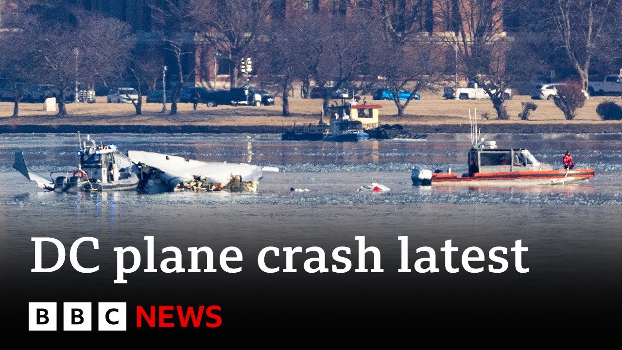 Washington DC plane crash: Everything we know so far | BBC News