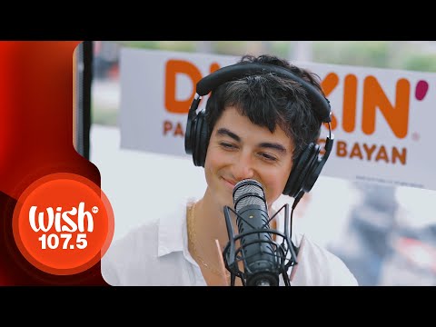 elijah woods performs "24/7, 365" LIVE on Wish 107.5 Bus