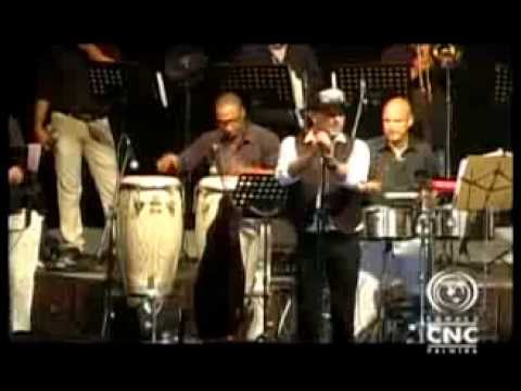 Roberto Blades 38 Fiesta Nacional de la Agricultura (Massificar producciones 2013)