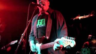 Paul Collins Beat - "She Doesn't Want To Hang Around With You" at the Middle East on 6/17/11