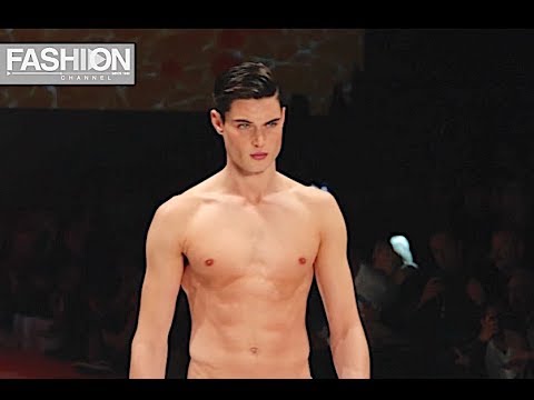 JUSTIN CASSIN MBFW Australia Menswear Resort 2019 - Fashion Channel