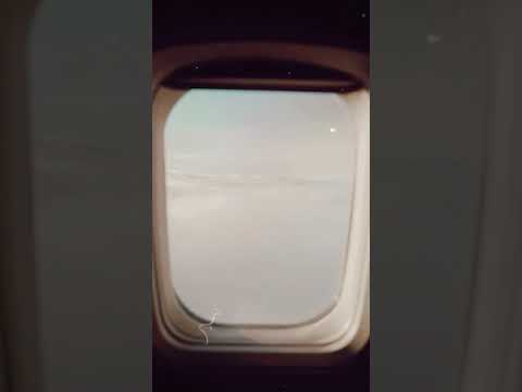 HONNE - COMING HOME (feat. NIKI) [Long Distance Recording]