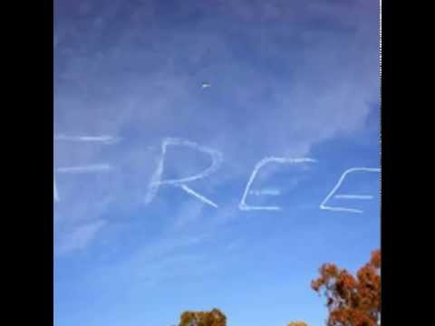 Macky gee - Falling Liquid