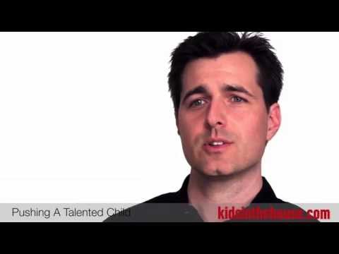 download lagu mp3 mp4 Michael Gervais Family, download lagu Michael Gervais Family gratis, unduh video klip Michael Gervais Family