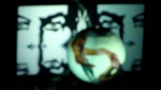 DJ Shadow - Walkie Talkie