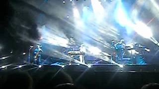 Pooh - Solo voci e Uomini soli