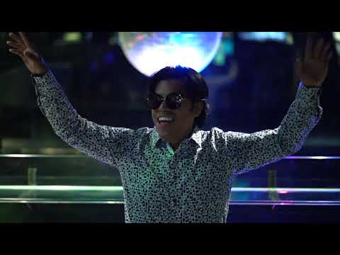 Charlie Atom Feat  Veiga   Discobot Official Video