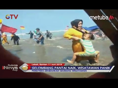 Wisatawan Pantai Bagedur, Banten, Panik Lihat Gelombang Tinggi - BIP 12/06