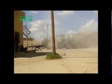قصف الطيران الحربي التابع لقوات النظام بلدة عين عيسى في ريف الرقة