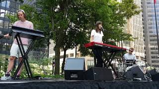 Charlotte Cardin - Paradise Motion