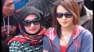 Download lagu Saat Jumpa pertama   Voc  Gita Kharisma NEW PALLAPA RESPANEL SEASON IV   YouTube mp3