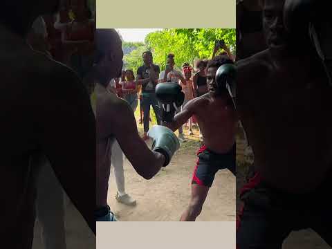 Boxer vs Street Fighter BOXING