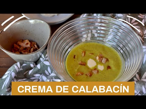 Crema de calabacín con queso y panceta