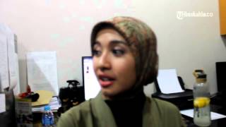 Download lagu VIDEO Warga Berdesakan Ingin Foto Dengan Pemeran Film Talak 3 mp3 Download lagu VIDEO Warga Berdesakan Ingin Foto Dengan Pemeran Film Talak 3 mp3