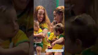 bastidores da foto kkkkkkk #gabrielarocha #jullianysouza #familia