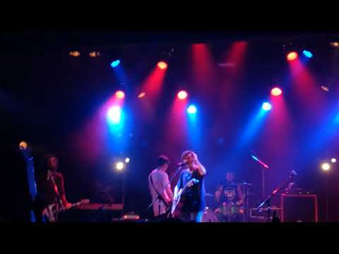 Fila 9 En El Roxy A Un Mundo De Distancia