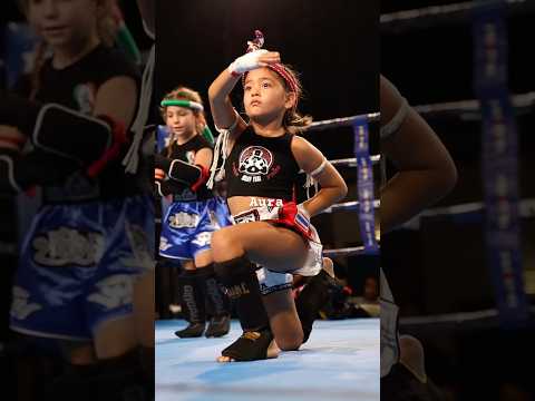 COMBATTIMENTO DI MUAY THAI🥊 SOLE MAELLE CLERICI! #shorts #short