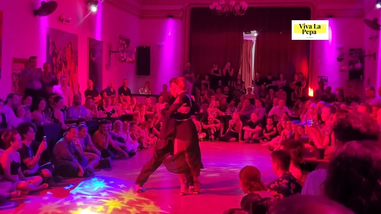 MOIRA CASTELLANO y MARIANO "CHICHO" FRUMBOLI en Viva La Pepa Milonga 2023 (6/6)