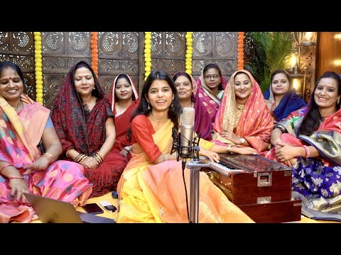 छठ पूजा: पटना के घाट पर - छठ गीत