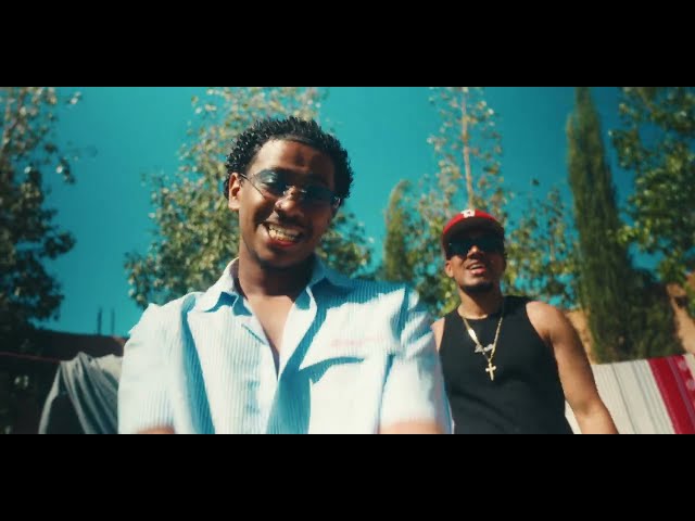 Video zu 'Money Machine' ansehen