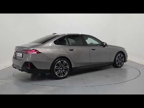 BMW 5-Series 530e M Sport - Image 2